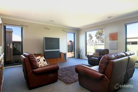 Property photo of 12 Stirling Avenue Junortoun VIC 3551