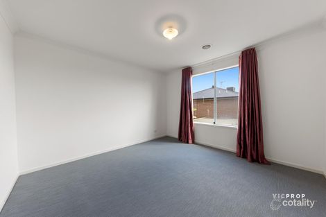 Property photo of 10 Constellation Circuit Truganina VIC 3029