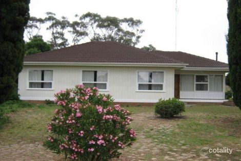 7 Fourth St, Bordertown, SA 5268