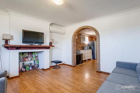 Property photo of 37 Crystaluna Drive Golden Bay WA 6174