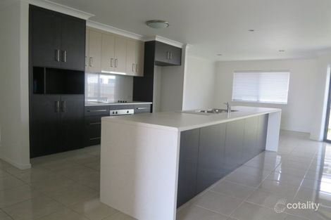 Property photo of 21A Monash Way Ooralea QLD 4740