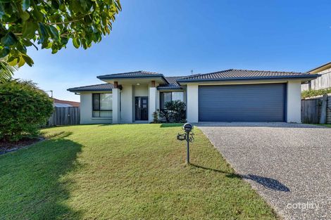 17 Stringybark Dr, Molendinar, QLD 4214