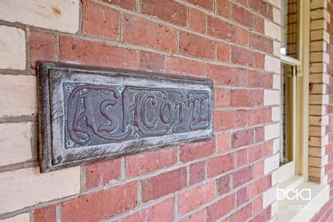 Property photo of 4 Carpenter Street Quarry Hill VIC 3550