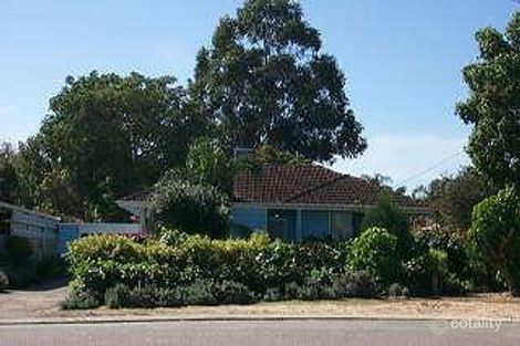 41 Barnsley St, Queens Park, WA 6107