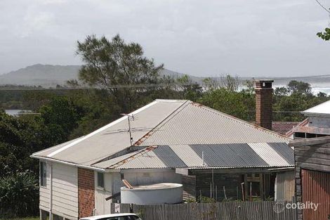 Property photo of 32 Main Street Crescent Head NSW 2440