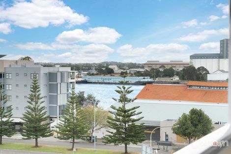 501/14 Honeysuckle Dr, Newcastle, NSW 2300