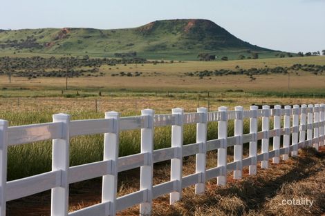 Property photo of 40 Polwarth Parade Deepdale WA 6532