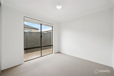 Property photo of 20 Bauxite Road Treeby WA 6164