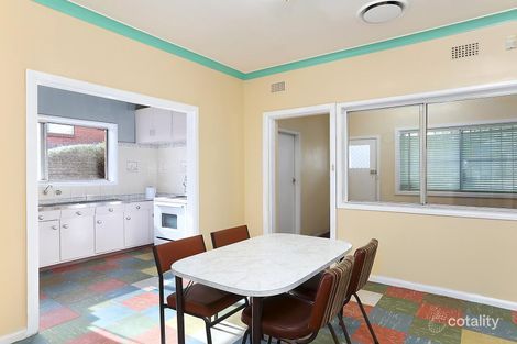 Property photo of 23 Mirrabooka Road Lake Heights NSW 2502