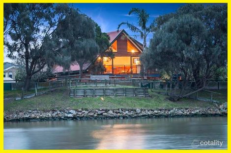 Property photo of 32 Mascot Avenue Bonbeach VIC 3196