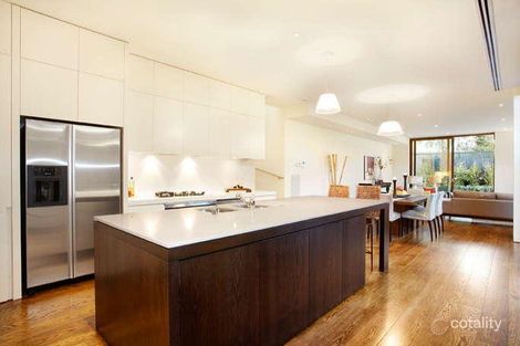 Property photo of 7A Ellerslie Place Toorak VIC 3142