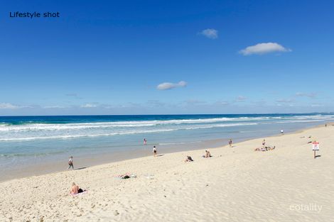 Property photo of 33 Kalimna Drive Broadbeach Waters QLD 4218