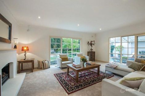 Property photo of 1 Bourne Road Glen Iris VIC 3146