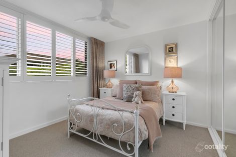 Property photo of 2/136 Macquarie Street St Lucia QLD 4067