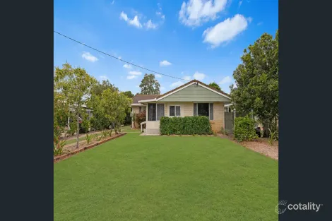17 Campbell St, Torquay, QLD 4655