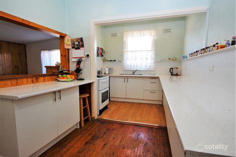 Property photo of 12 Cheryl Street Mannering Park NSW 2259