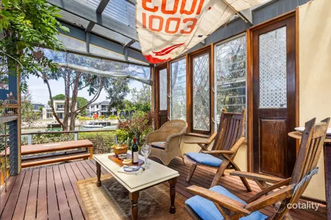 32 Thurloo Dr, Safety Beach, VIC 3936