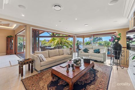 Property photo of 6 Chantilly Close Benowa QLD 4217