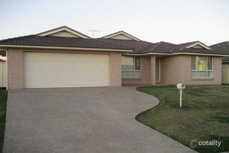 98 Casey Dr, Hunterview, NSW 2330