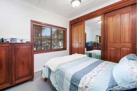Property photo of 7 Owen Road Georges Hall NSW 2198