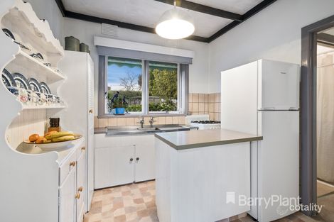 Property photo of 10 Inglis Street Box Hill North VIC 3129