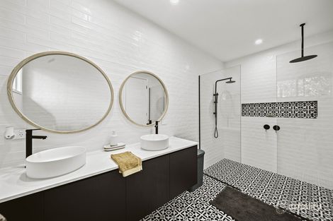 Property photo of 6 Dotterel Drive Burleigh Waters QLD 4220