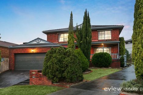 Property photo of 4 Sidney Court Narre Warren VIC 3805