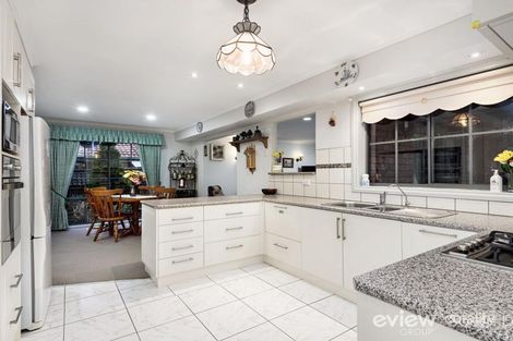 Property photo of 4 Sidney Court Narre Warren VIC 3805