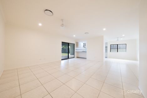 Property photo of 11 Ryben Court Cannonvale QLD 4802