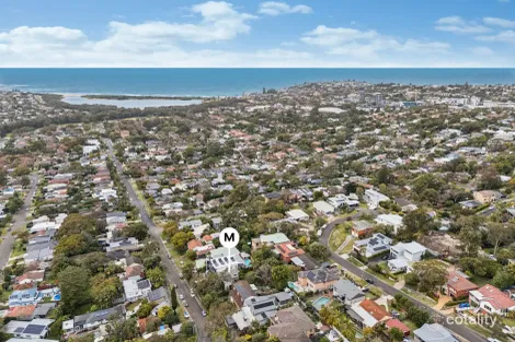 Property photo of 9 Lynwood Avenue Narraweena NSW 2099