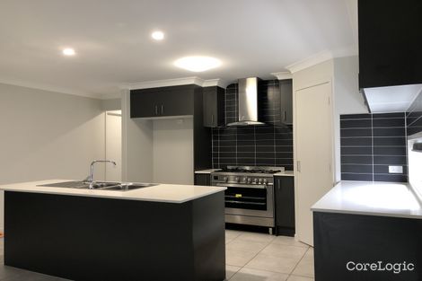 Property photo of 18 Silver Wattle Grove Peregian Springs QLD 4573