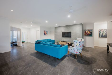 Property photo of 15 Holbourne Street Bushland Beach QLD 4818