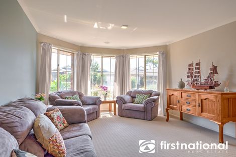 Property photo of 52 Storey Drive Pakenham VIC 3810