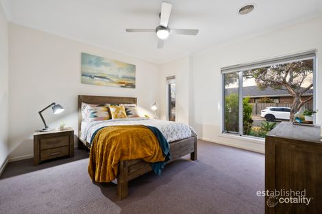 Property photo of 6 Stoneyfell Road Point Cook VIC 3030
