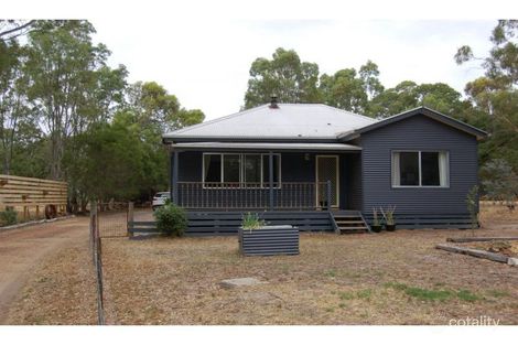 9 Cherrytree Rd, Pomonal, VIC 3381