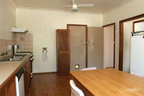Property photo of 51 Bracken Grove Altona VIC 3018