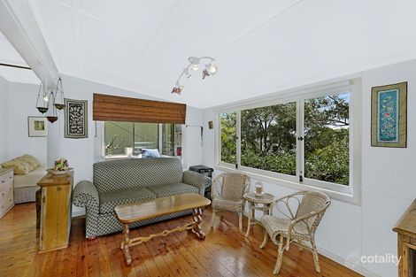 Property photo of 12 Fairscene Crescent Avoca Beach NSW 2251