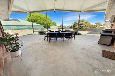 Property photo of 10 Kiesling Drive Narrandera NSW 2700