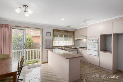 Property photo of 2/2 Laurel Street Bentleigh East VIC 3165