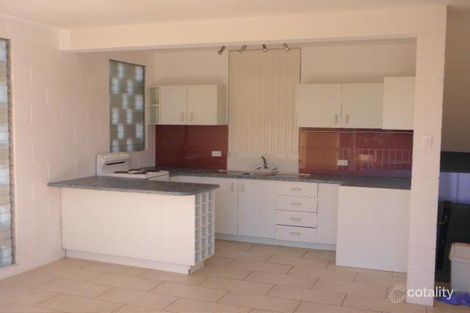 2/75 Memorial Ave, Maroochydore, QLD 4558