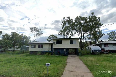 2 Purvis Ct, Dysart, QLD 4745