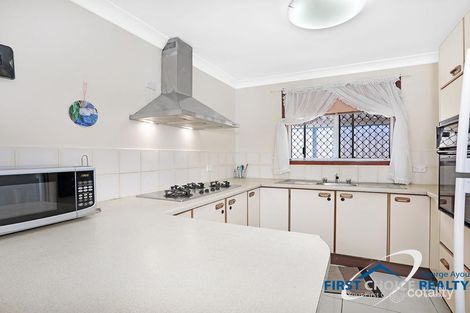 Property photo of 14 Hartnett Place Doonside NSW 2767