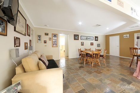 Property photo of 7 Boradino Place Rowville VIC 3178