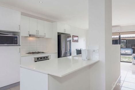 Property photo of 56 Baronial Way Craigieburn VIC 3064