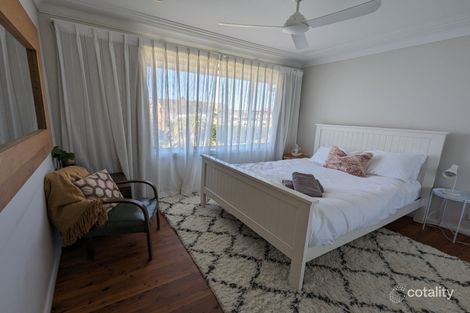 Property photo of 109 Macquarie Grove Caves Beach NSW 2281