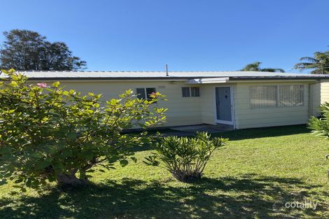4 Oaks Ave, Tuross Head, NSW 2537