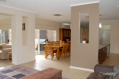 Property photo of 672 Tarneit Road Tarneit VIC 3029