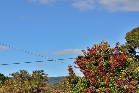 Property photo of 6 Arnold Court Woodend VIC 3442