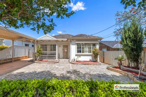 Property photo of 37 Stephenson Street Birrong NSW 2143