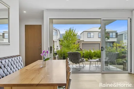 Property photo of 32 Paperbark Crescent Kingston TAS 7050